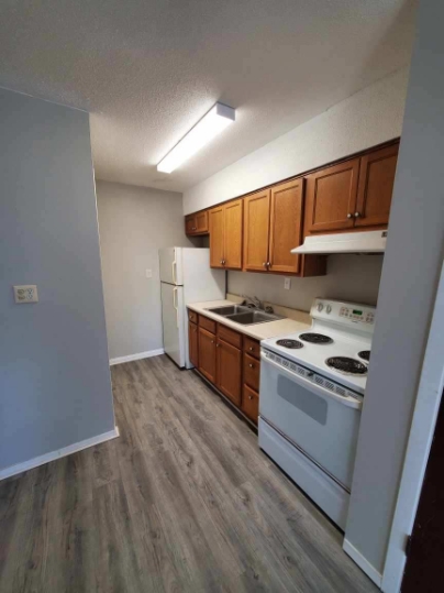 115 South Main Street - 8